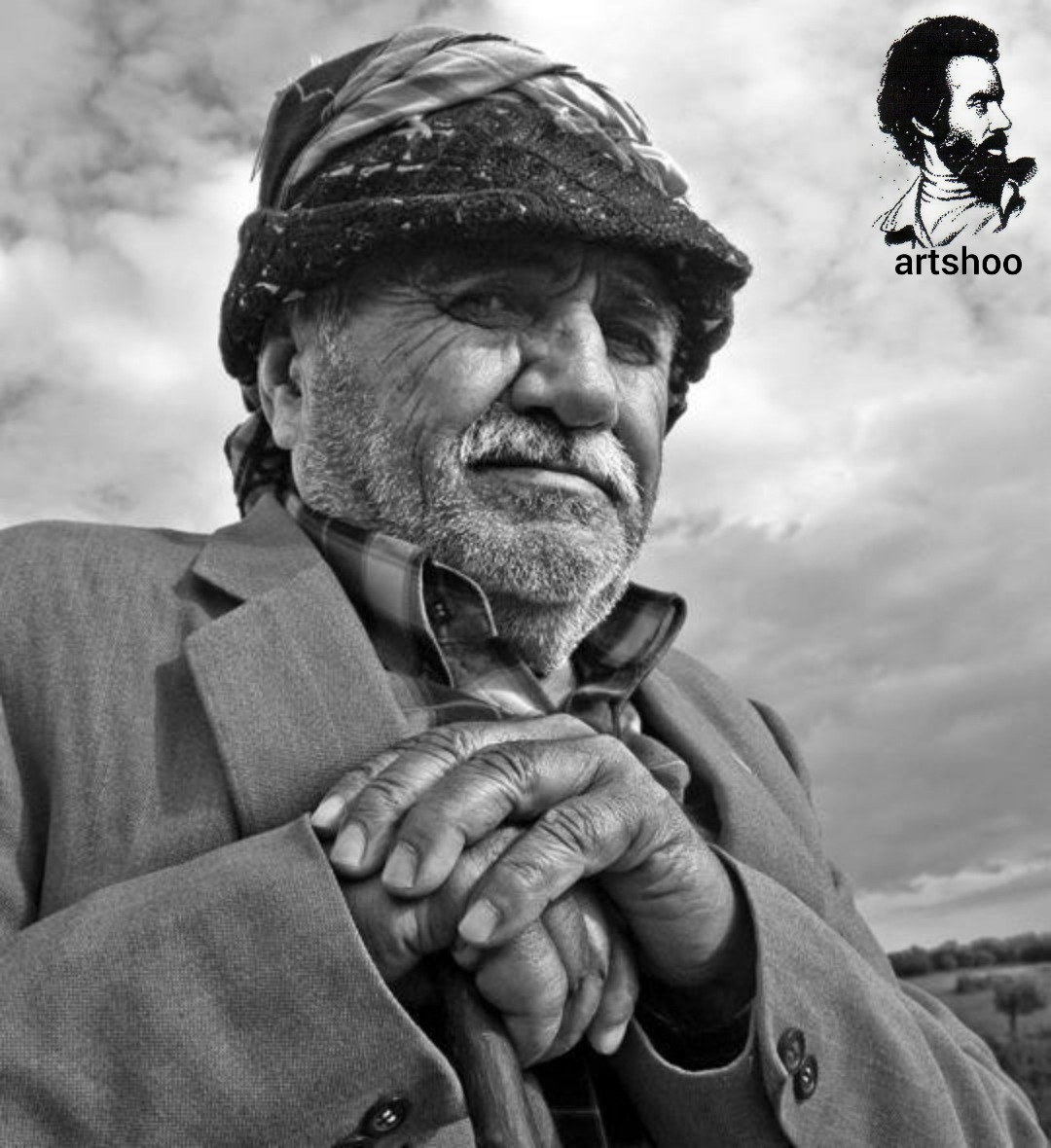 مدل پرتره سیاه قلم